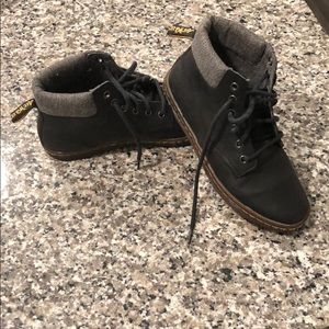 Women’s Dr Marten Boots Size 7